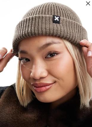 Шапка  cropp beanie