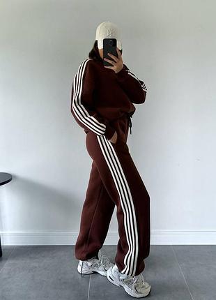 Крутезный и теплый костюм двойка