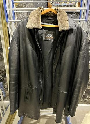 Дублянка, шкіряна куртка на хутрі