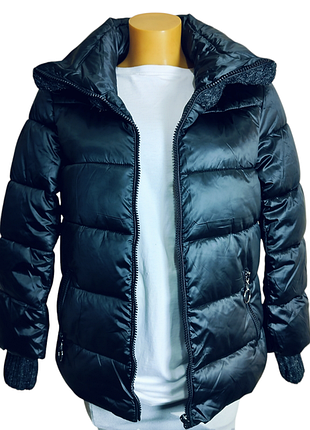 Пуховик жіночий на синтепоні чорний