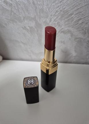 Помада Billetera Chanel en cuero negro