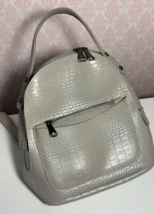 Рюкзак из еко-кожи