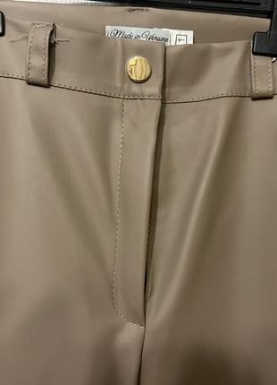 Кожаные брюки