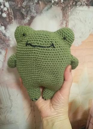 Лягушка. ручная работа🌷какая же она забавная!