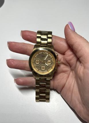 Женские наручные часы guess оригинал