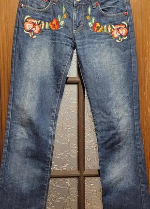 Джинсы dsquared2