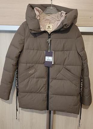 Продам куртку цвет серо-коричневый мокко