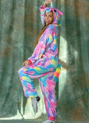 🌈яркие оригинальные пижамы кигуруми для детей и взрослых единорог4 фото