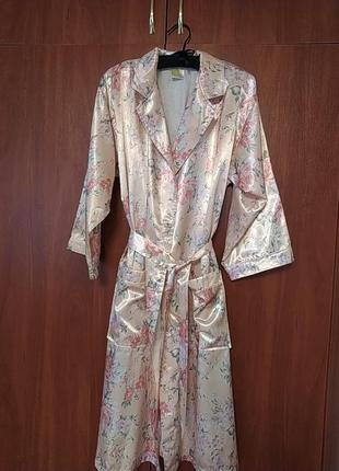 Халат атласний