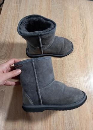 Натуральные угги на девочку оригинал