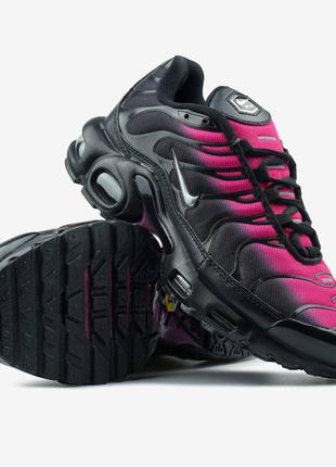 Nike air max tn plus pink black