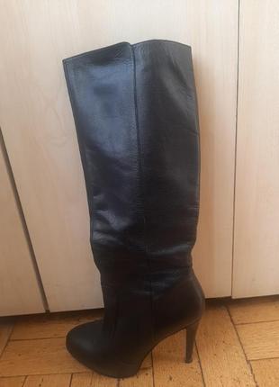 Продам весна кожаные сапоги высокие без подкладки