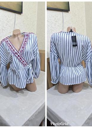 Блуза на запах с вышивкой. new look.