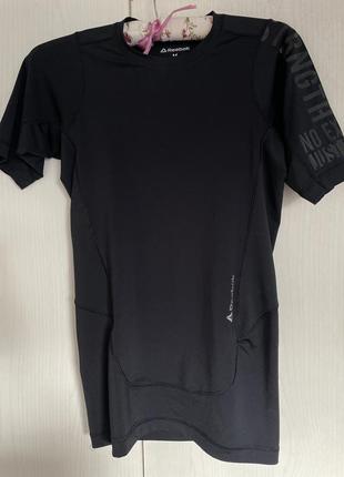 Футболка PLUSWHITE reebok