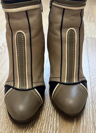 Шкіряні черевики
