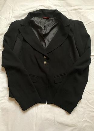 Піджак, чорний