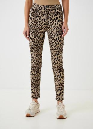 Стильні легінси, під джинси слім на утеплені calzedonia 9-10р.