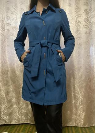 Жіноче пальто