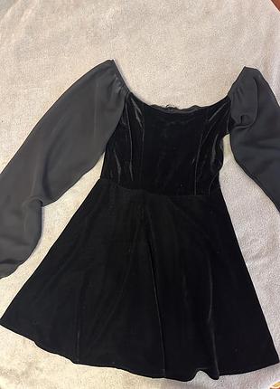 Сукня велюрова