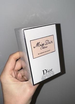 Miss dior оригінальні парфуми духи 100 мл парфюм шлейфовий аромат