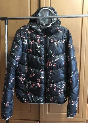 Стильная куртка new yorker