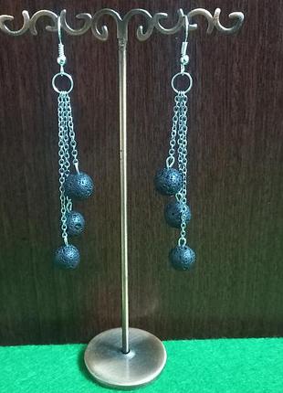 Длинные серьги из скамьи.