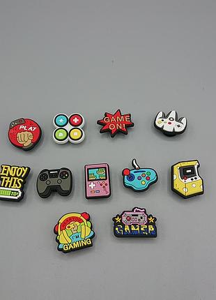 Jibbitz на кроксы джибитсы значки для кроксов