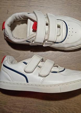 Кросівки білі 30 розмір