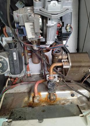 Котел газовий vaillant на запчастини