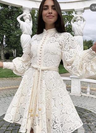Гламурна вишукана пастельна мереживна сукня плаття макраме