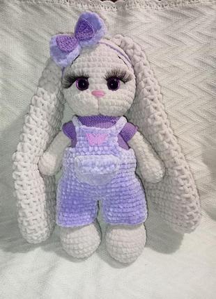 Вязаний зайчик