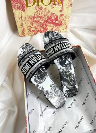 Шльопки діор люкс