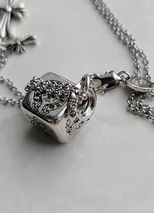 Кулон chrome hearts кубик 2
