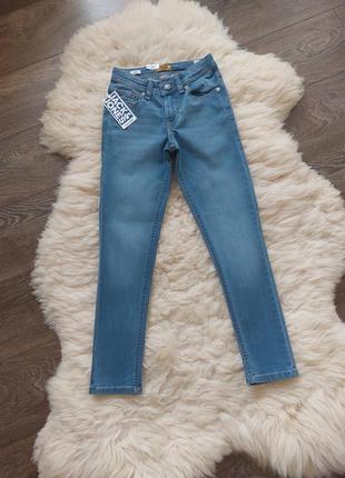 Джинси слім jack&jones (данія) на 8-9 років (розмір 134)