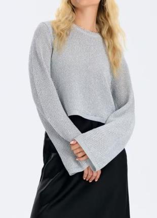 Джемпер у сріблясту тканину sinsay