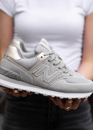 Кросівки високої якості щільні не сковуються в русі гарна тканина зручні повсякденні