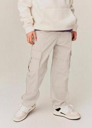 Моднячьи брюки свободного кроя карго new look