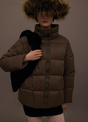 Куртка boucle зимняя с наполнителем из биопуха цвета хаки