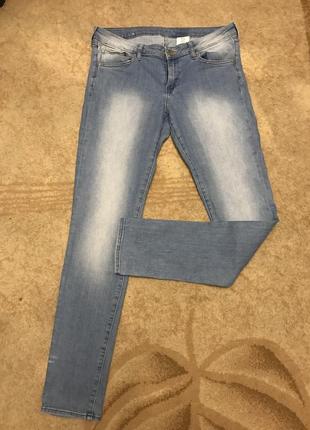 Класні джинси стрейчові від h&m