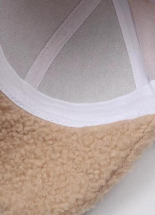 Зимняя женская кепка4 фото