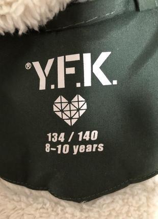 Чудова тепла парка для дівчинки 8-10 років. 6