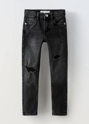 Кльові джинси zara для стильної дівчинки на 7-8 років.