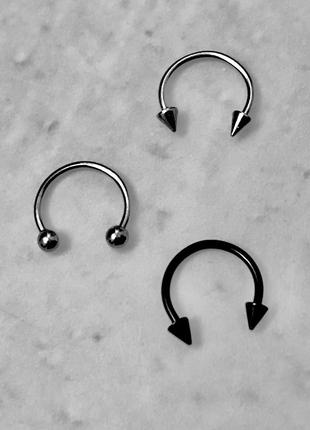 Циркуляр септум сережка з кульками конусами шипами кільце колечко для пірсингу септуму в ніс губу губи вухо вуха хрящ чорна срібна срібляста