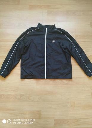 Спортивна куртка nike