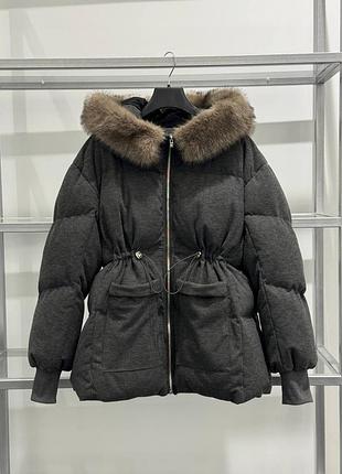 Куртка loro текстильна вовняна з капюшоном хутро завужена талія