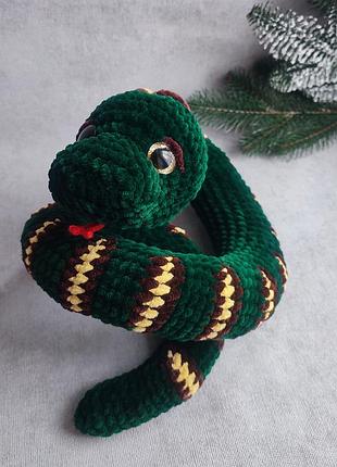 Іграшка змія. символ 2025 року. ручна робота.