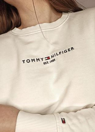Білий світшот кофтинка tommy hilfiger