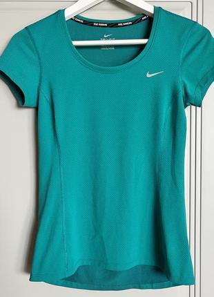 Nike dri-fit спортивна футболка