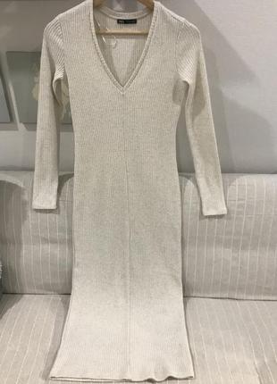 Трикотажное платье в рубчик zara