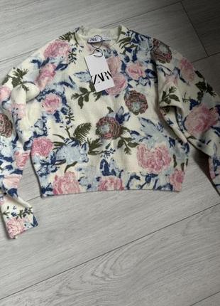 Цветочный жаккардовый трикотажный свитер zara